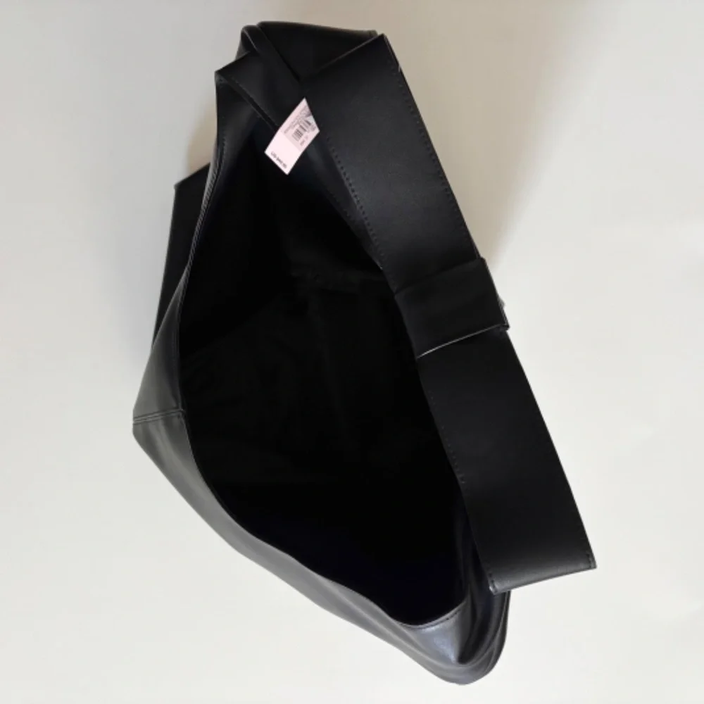 Victoria's Secret Black Bow Tote Bag Purse Faux Leather Nwt